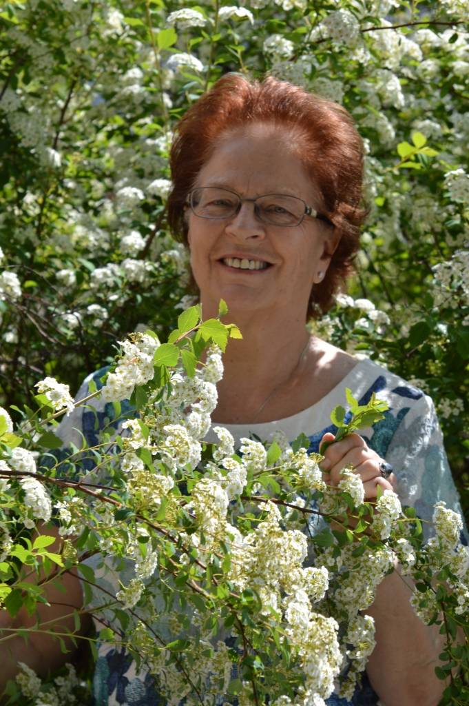 Smiltenietes Dzidras Jēkabsones dzīvi košu padara ģimene un sirdij mīļš darbs.                                                                                                             
Autors:  SANDRA PĒTERSONE 