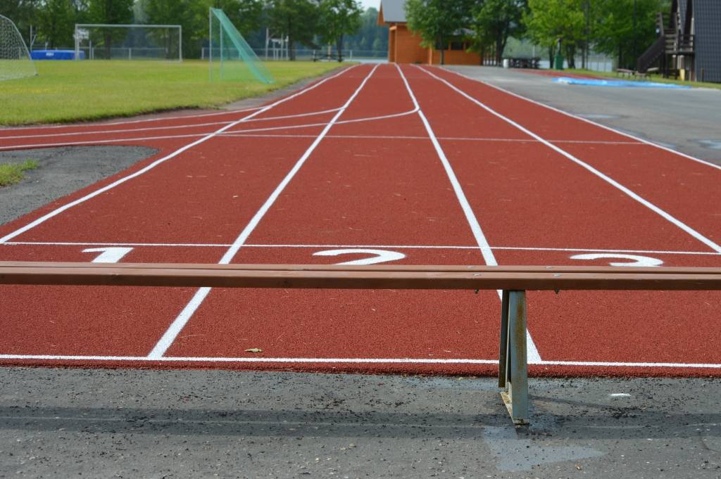 Šogad Smiltenes novada sporta svētki notiks Launkalnes pagastā, atpūtas un sporta kompleksā “Silmači”, kur pēdējos gados ir ievērojami atjaunota un uzlabota arī sporta infrastruktūra.  “Sastādot sporta spēļu programmu, tika ņemta vērā šā kompleksa specifika,” norāda Smiltenes novada Sporta pārvaldes vadītājs Guntars Markss.
                                                                                                                                                                            

Autors:  SANDRA PĒTERSONE