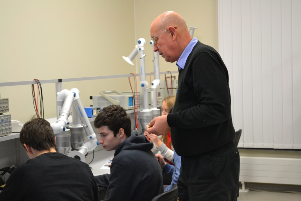 Aluksniesiem.lv raksta attēla aizvietotājs