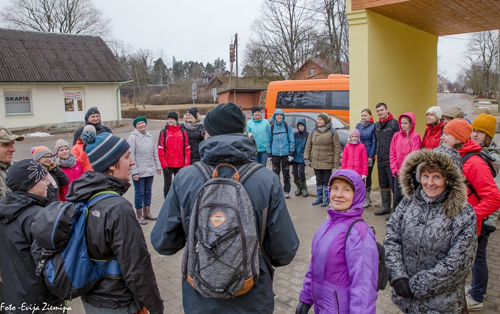 Autors: PUBLICITĀTES