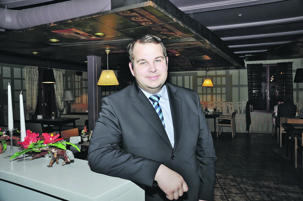 Autors:  DAINIS ĢELZIS