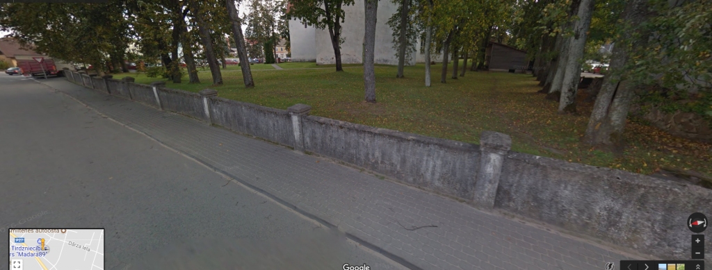 Autors: no google maps