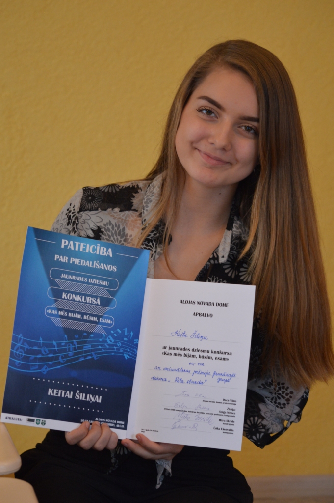 Smiltenes mūzikas skolas audzēknes Keitas Šiliņas komponētā dziesma “Rīta stunda” saņēmusi balvu Latvijas mēroga konkursā. 
Autors: SANDRA PĒTERSONE