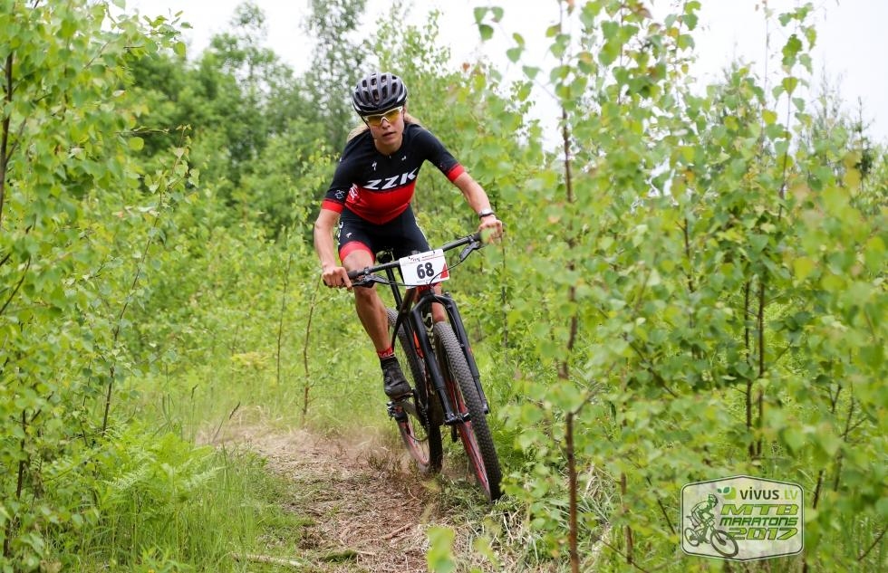 Katrīna Jaunslaviete ir kļuvusi par vadošo sportisti MTB riteņbraukšanas sacensībās un uzvarējusi visās nozīmīgākajās sacensībās, kurās šogad piedalījusies.  
Autors: NO SPORTISTES PERSONĪGĀ ARHĪVA