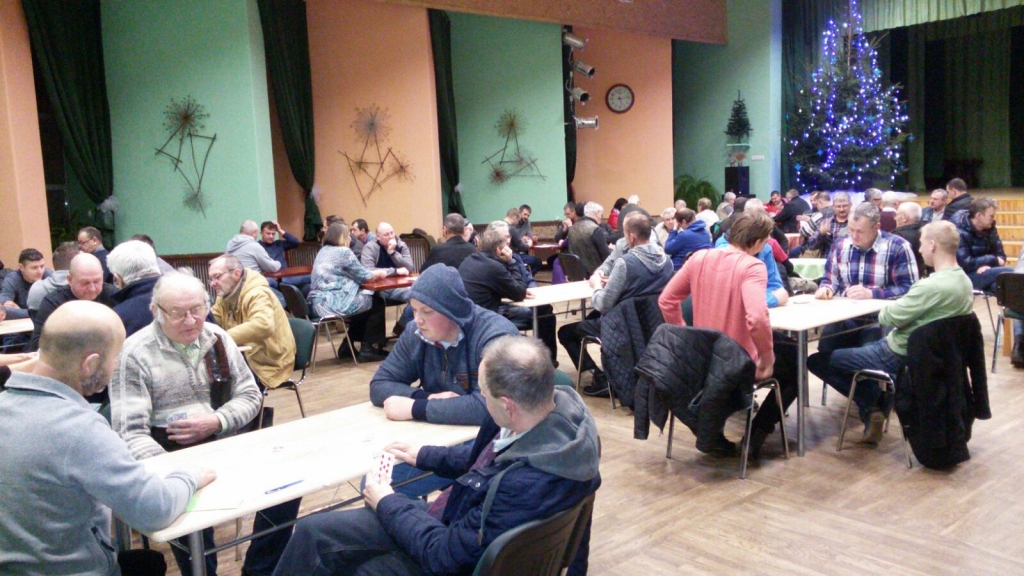 “Dambīšu” zoles turnīrs ir kļuvis par populārāko Vidzemē. 
Autors:  MĀRTIŅŠ KREILIS