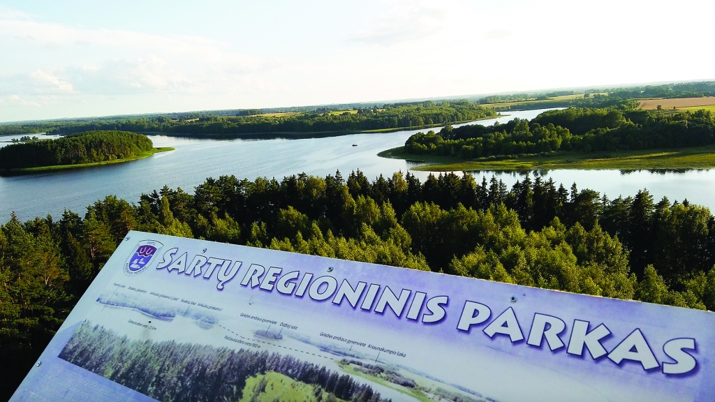 Sartu ezeram ir lielākais krasta līnijas garums Lietuvā – 80 kilometri. 