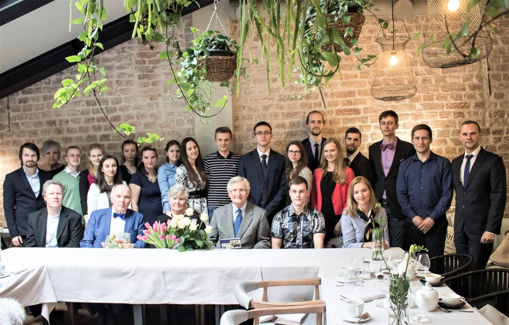 Aluksniesiem.lv raksta attēla aizvietotājs