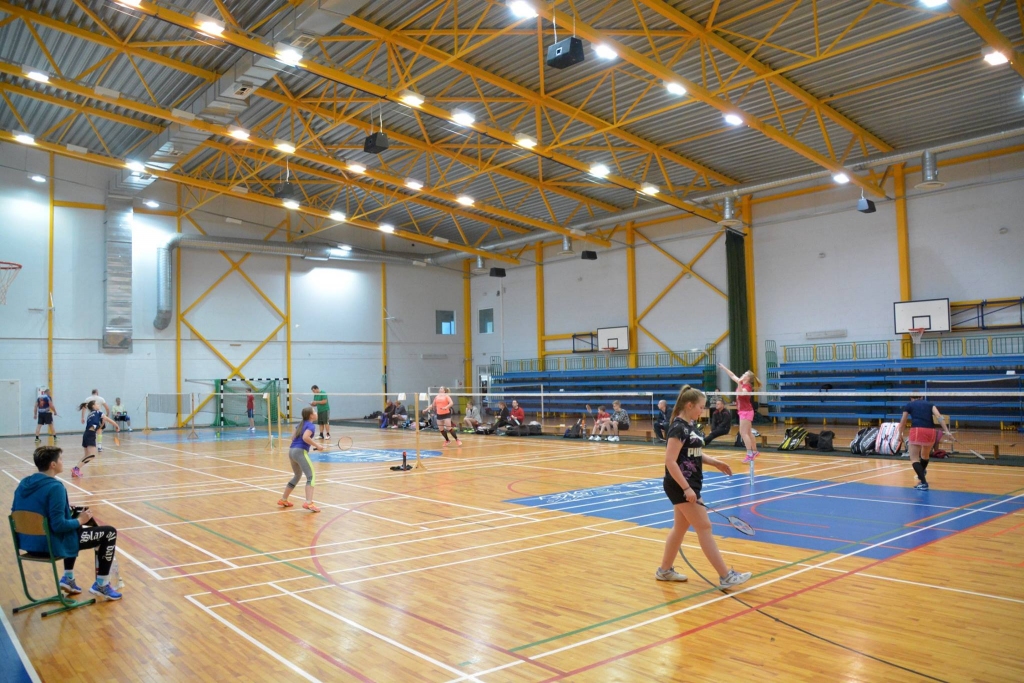 Valkas novada badmintonistu starpā liela konkurence.           
Autors:  DACE PŪCE