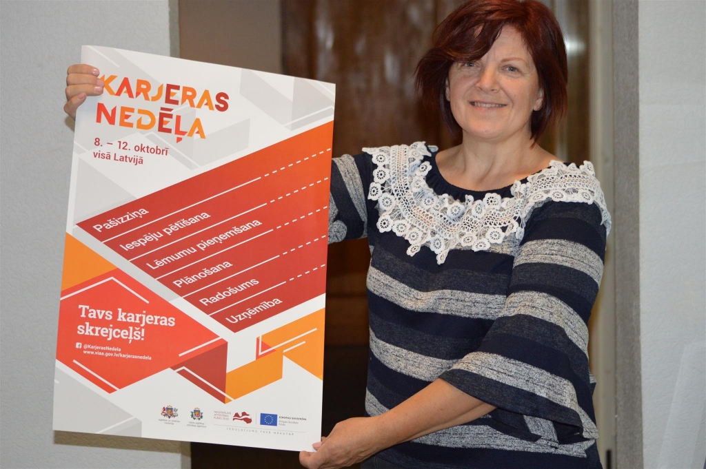 Latvijas skolās nākamnedēļ sāksies Karjeras nedēļa ar moto “Tavs karjeras skrejceļš!”. Pasākumi saplānoti arī Smiltenes vidusskolā, un būs interesanti, teic projekta koordinatore Smiltenes novadā Maira Kupriša. 
Autors:  SANDRA PĒTERSONE