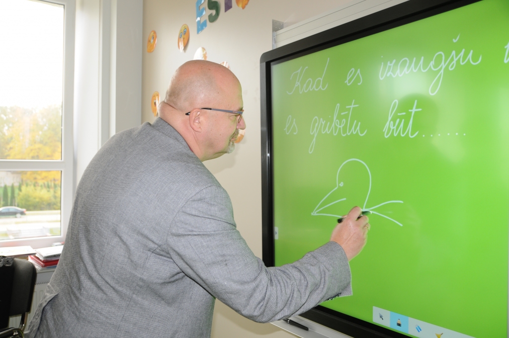 Aluksniesiem.lv raksta attēla aizvietotājs