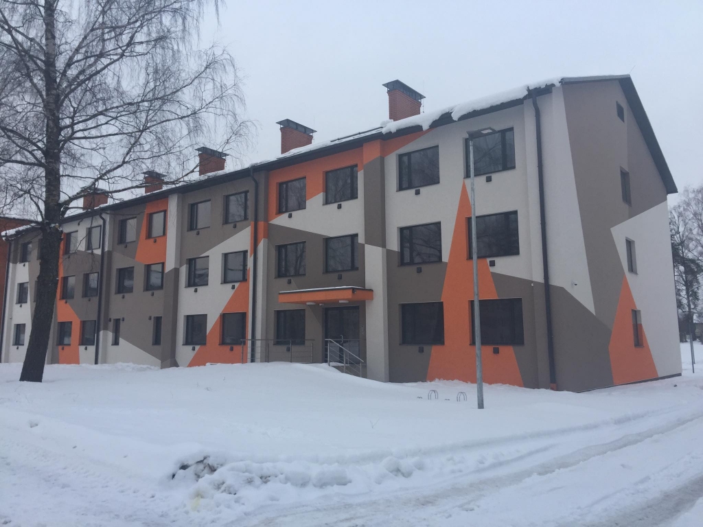 Ja viss izdosies, kā iecerēts, tad jau nākamā mācību gada sākumā jaunajā Valkas Jāņa Cimzes ģimnāzijas internātā čalos skolēni.  
Autors:  INGŪNA JOHANSONE