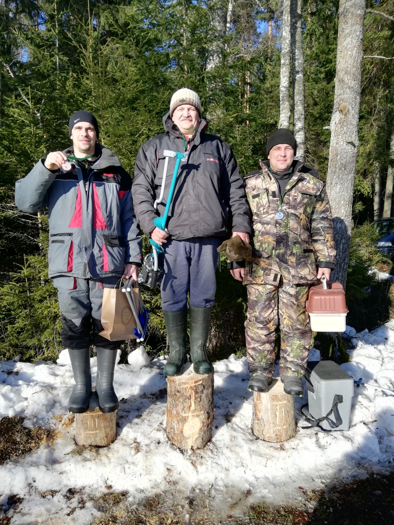 Šoreiz veiksmīgākais bija ērģemietis Ivars Vilisters (centrā). 
Autors:  MĀRCIS KRAMS