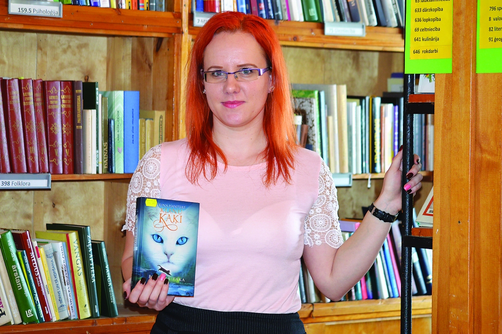Variņu bibliotēkas jaunā vadītāja Madara Antēna  ir pārliecināta, ka bibliotēka ir kaut kas vairāk par vietu, kur lasīt grāmatas.                                                                                                                
Autors:  SANDRA PĒTERSONE