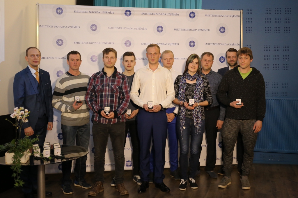 Smiltenes novada dome otro gadu rīko svinīgo pasākumu “Esi uzņēmējs Smiltenes novadā”, kura mērķis ir stiprināt pašvaldības sadarbību ar novada jaunajiem uzņēmējiem.                                                                    
Autors:  SANTA SINKA