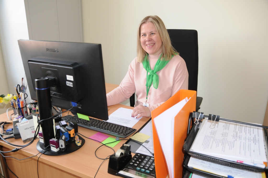 Par skolēnu vasaras nodarbinātības pasākuma aktivitātātēm interesējošo informāciju sniedz Valmieras filiāles Valkas klientu apkalpošanas centra speciāliste Linda Ščerbane.                                                                                        
Autors: INGA KARPOVA 