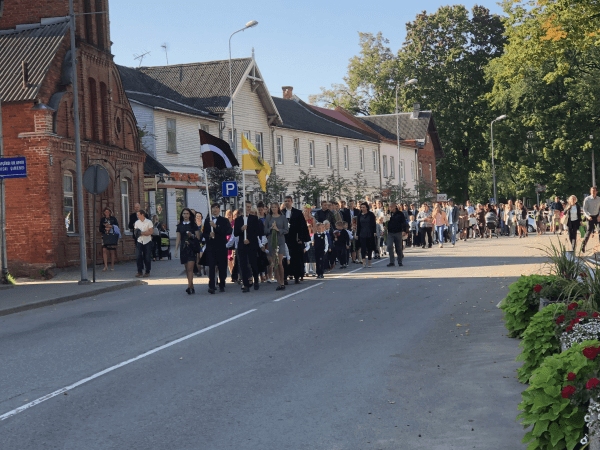 Autors: Smiltenes novada dome