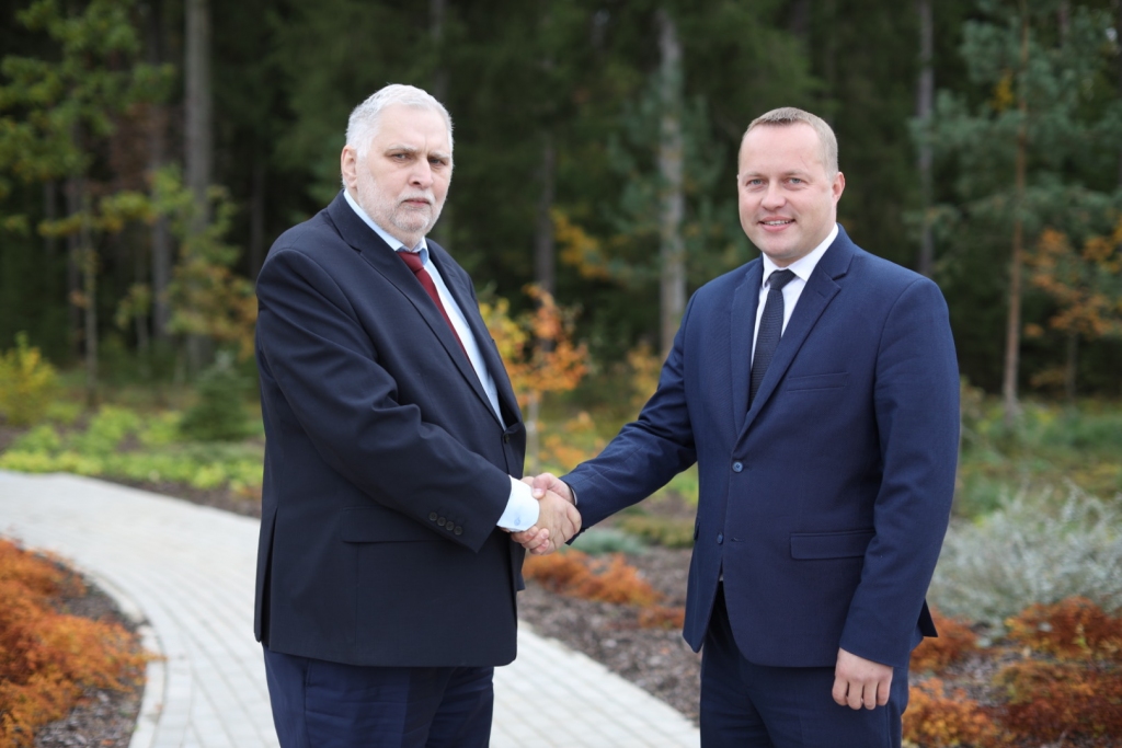 No 2020. gada 1. janvāra ZAAO valdes priekšsēdētāja amatā Aivaru Sirmo (no kreisās) nomainīs Gints Kukainis.
Autors: UĢIS BRĀLĒNS