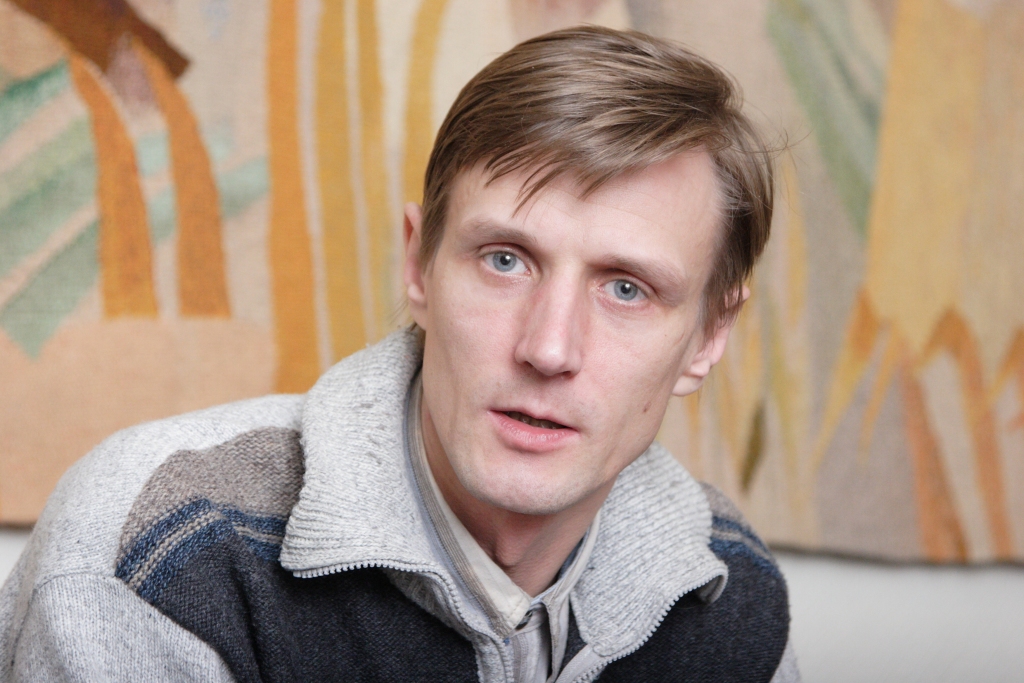 Aidis Tomsons: «Uzticēšanās saglabāšanā liela loma ir arī pašiem medijiem, kuriem par to ir jārunā, jāskaidro situācija. Iespēja veidot Latvijā kvalitatīvāku žurnālistiku ir, un patiesībā tā arī jau darbojas.» 
Autors:   IVARS BOGDANOVS