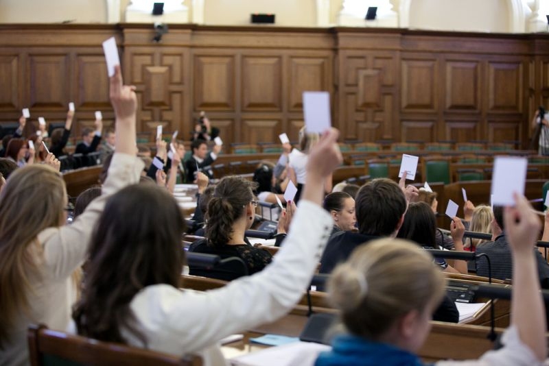 Autors: Ernests Dinka