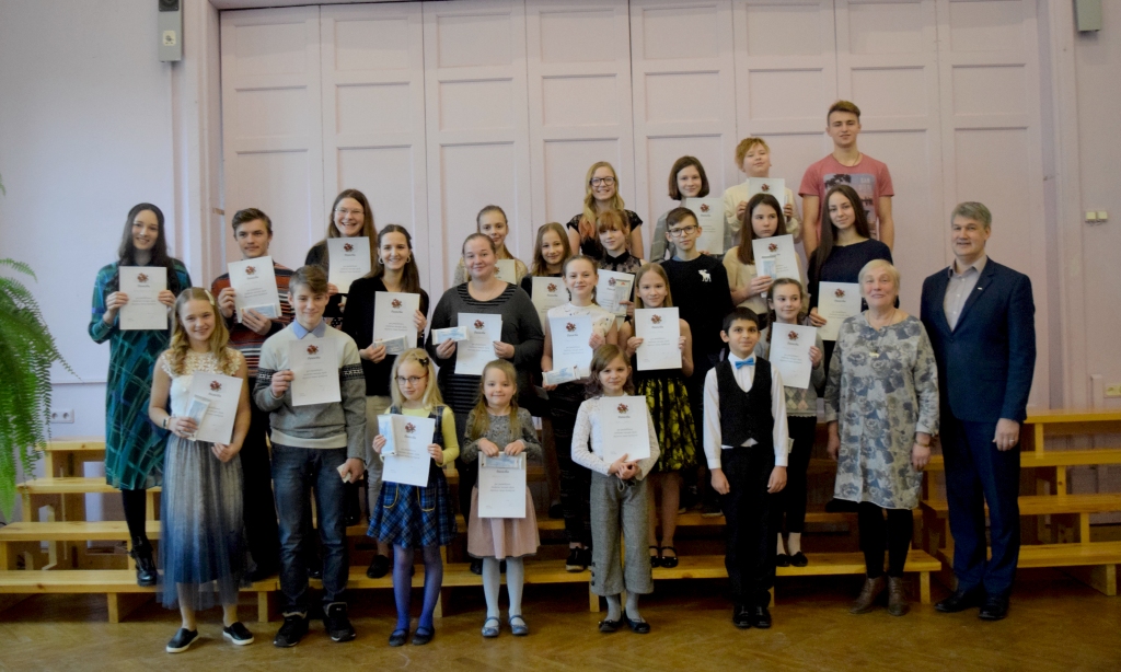 Aluksniesiem.lv raksta attēla aizvietotājs