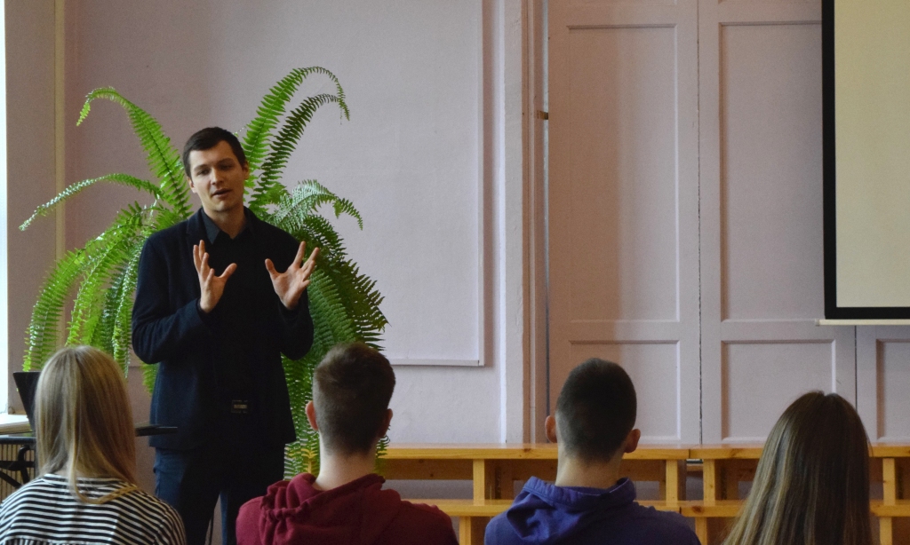 Aluksniesiem.lv raksta attēla aizvietotājs