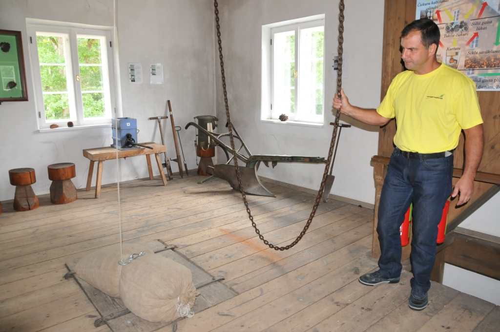 Autors:  INGA KARPOVA