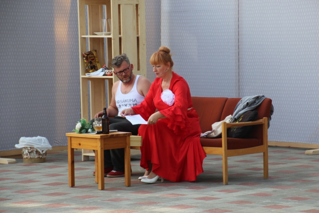 Autors: burtniekunovads.lv