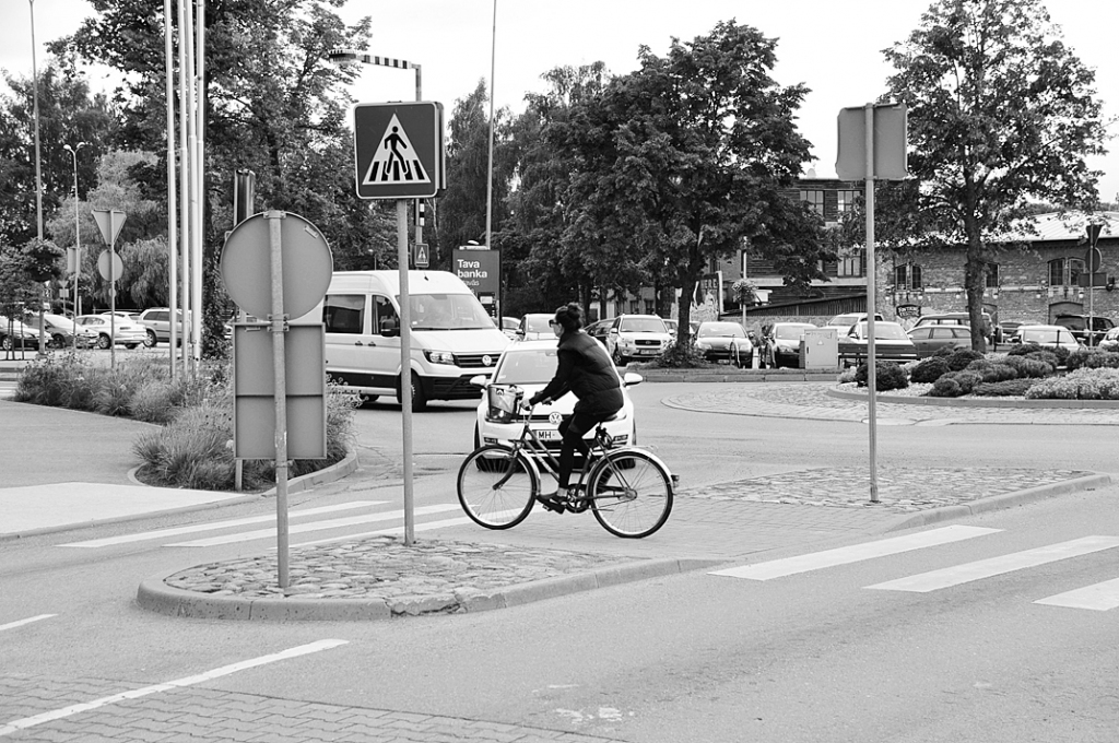 Autors: DAINIS ĢELZIS