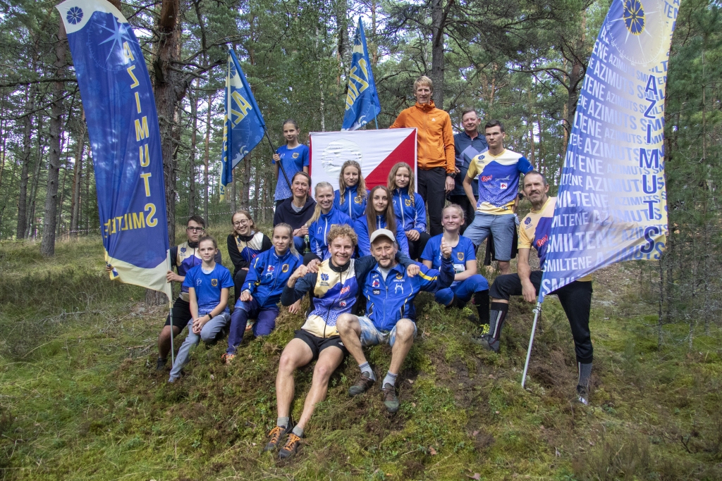 Par spīti daudzajiem ierobežojumiem Smiltenes novada orientieristi turpinājuši sportot un Latvijas orientēšanās klubu kausa kopvērtējumā starp lielajiem klubiem ieņēmuši piekto pozīciju.               
Autors: NO PERSONĪGĀ ARHĪVA