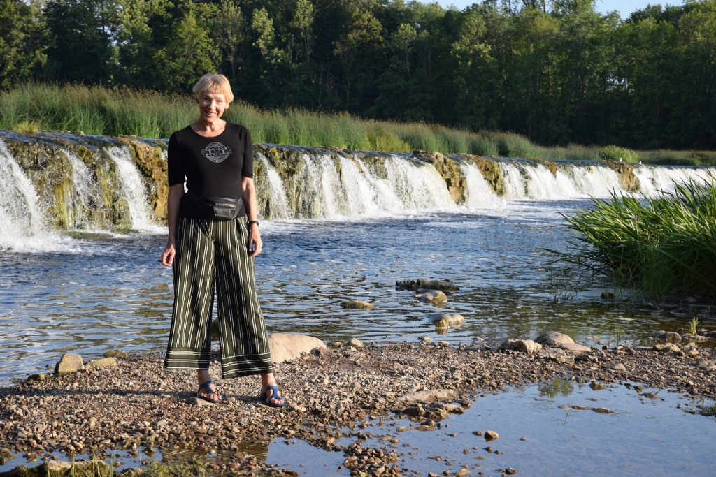 Margaritas Mikartas dienas ritējums ir krietni atšķirīgs, kāds tas bija darbā ar bērniem. Vairs nav tā ikdienas patīkamā un reizēm veselību bendējošā stresa, vai pagūs visu laikus un kārtīgi izdarīt. Tagad ar smaidu uz lūpām var ļauties tam, ko sirds vēlas.