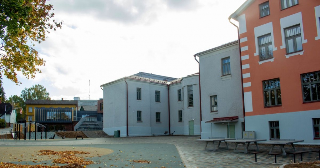 Valgas Prīmetsa skola.
Autors: Tīts Loims