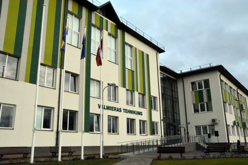 Autors: valmierastehnikums.lv