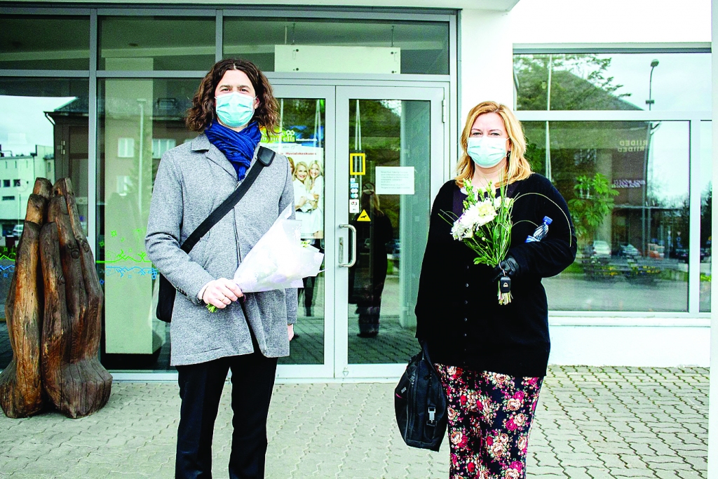 Par Valgas pagasta padomes priekšsēdētāju izvēlēts Lauri Drubinš, par pašvaldības vadītāju – Monika Rogenbauma.                             
Autors: Tīts Loims