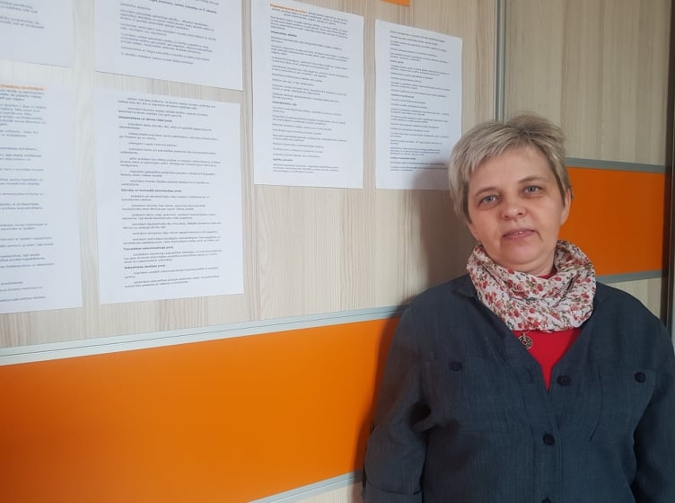 Valkas Jāņa Cimzes ģimnāzijas sociālo zinību, politikas un tiesību skolotāja Vineta Skutāne aicina kolēģus vērtēt un izteikt viedokli par Valkas novada deputātu kandidātu priekšvēlēšanu programmām.             
Autors: INGA KARPOVA