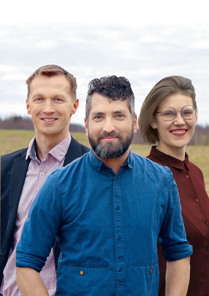 Partijas “Progresīvie” deputātu kandidātu saraksta Smiltenes novadā pirmie trīs numuri: saraksta līderis Ervins Labanovskis (vidū), Elgars Felcis un Justīne Buliņa.