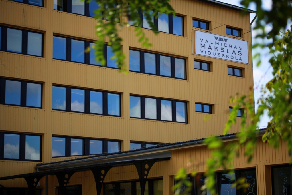 Autors: Emvats Mosakovskis