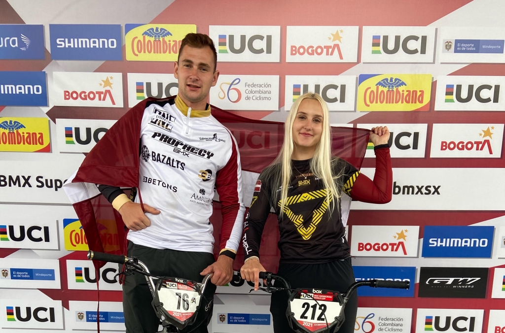 Četrgades nozīmīgākajā sporta notikumā, Tokijas olimpiskajās spēlēs, Latviju BMX pārstāvēs divi sportisti – “AKSSC Valmiera” un “Valmieras puiku”  braucējs Helvijs Babris un “AKSSC Valmiera” un “Silvas ziķeru” pārstāve, trenera Ģirta Kātiņa audzēkne Vineta Pētersone.                                                                                  
Autors: PUBLICITĀTES FOTO