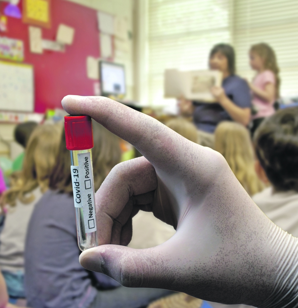 Ja vecāki nepiekrīt, ka atvasei veic Covid-19 testu, un negrib arī veikt vakcināciju, viņiem jārēķinās, ka bērnu nāksies skolot ģimenē.
Autors: no “unsplash.com”
