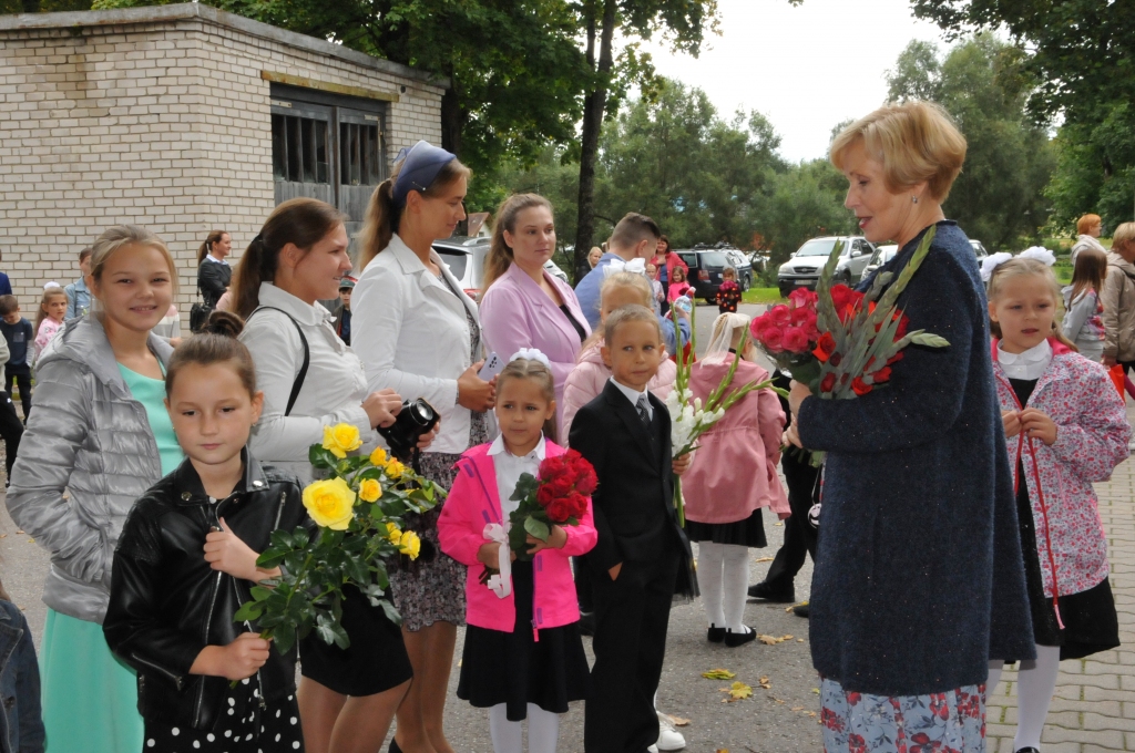 J. Cimzes Valkas mūzikas skolā mācās ne tikai Valkas novadā dzīvojošie bērni, bet arī 31 krievvalodīgais no kaimiņpilsētas Valgas.                                                                                                                                                         
Autors: INGA KARPOVA