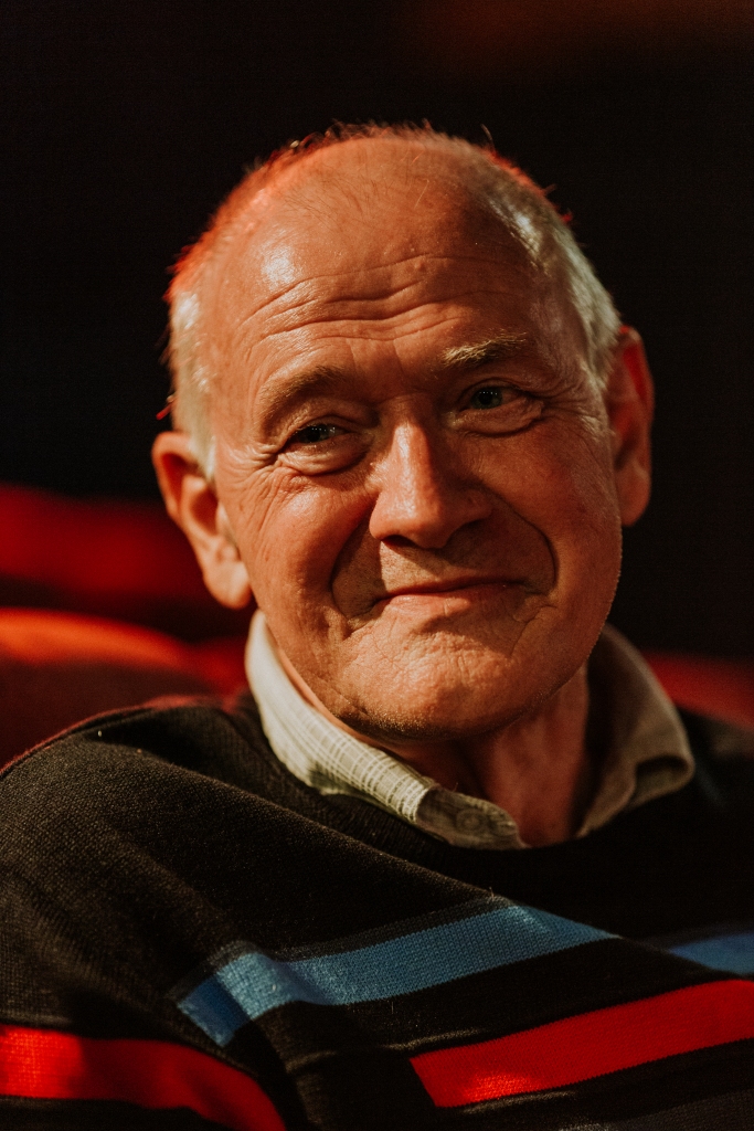 Pieliekot punktu 50 darba gadiem kino sistēmā, Gunārs Liedags aizvēris pēdējo lappusi  savai spilgtajai kino dzīves “grāmatai” par piedzīvoto Valkā un Smiltenē.                                                                                                                         
Autors: NO PERSONĪGĀ ARHĪVA