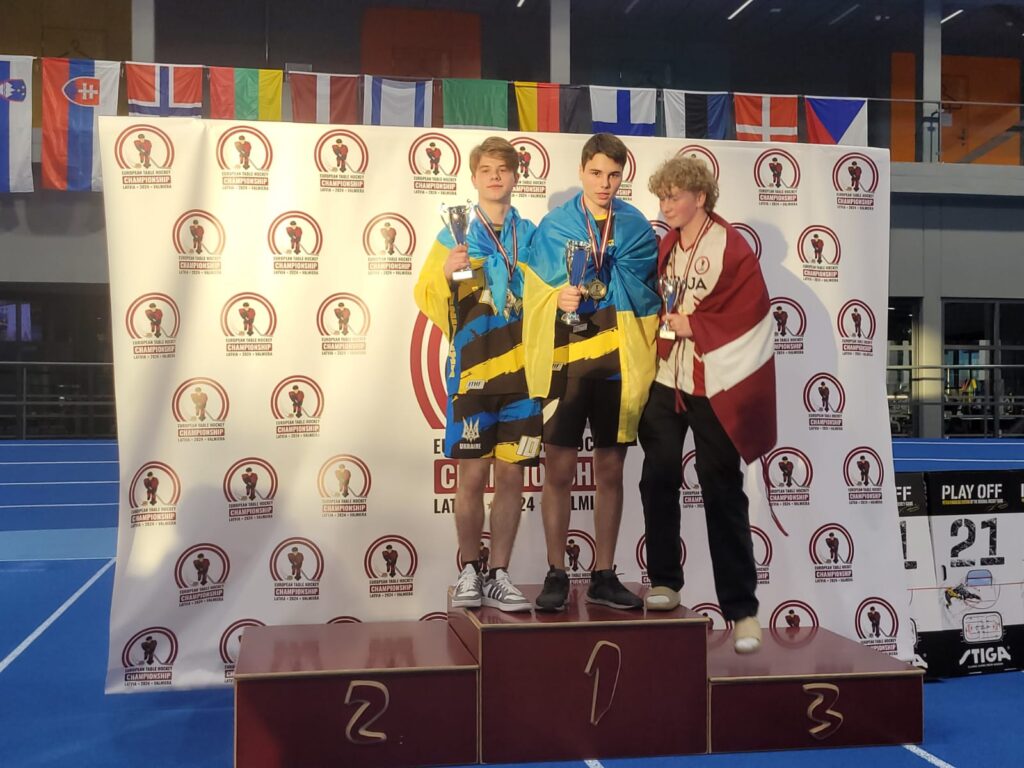 Autors: Latvijas Galda Hokeja Federācija