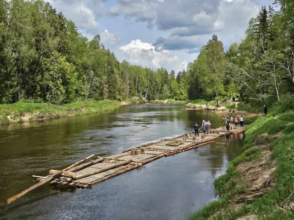 Aluksniesiem.lv raksta attēla aizvietotājs