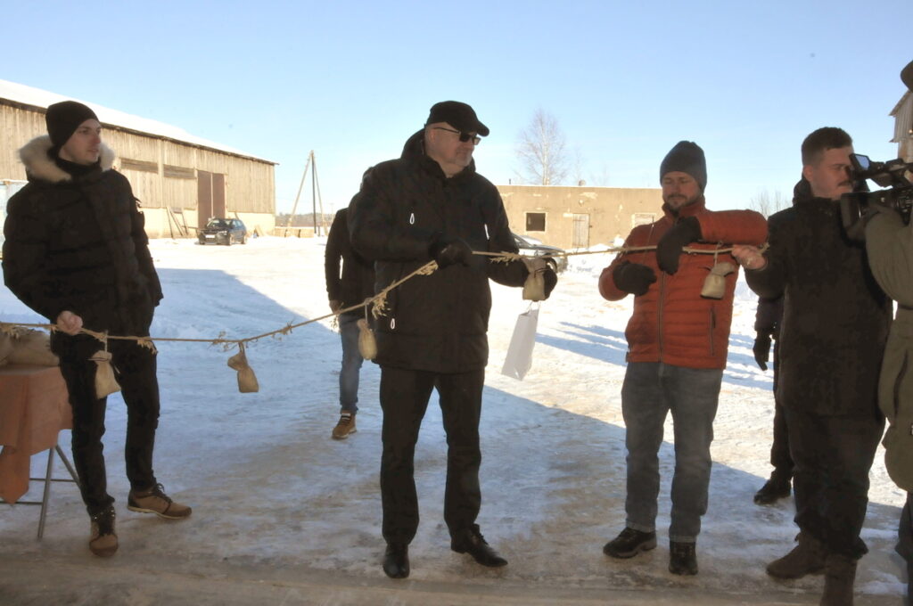 Aluksniesiem.lv raksta attēla aizvietotājs