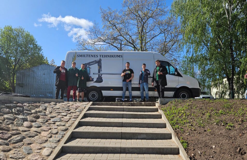 Aluksniesiem.lv raksta attēla aizvietotājs