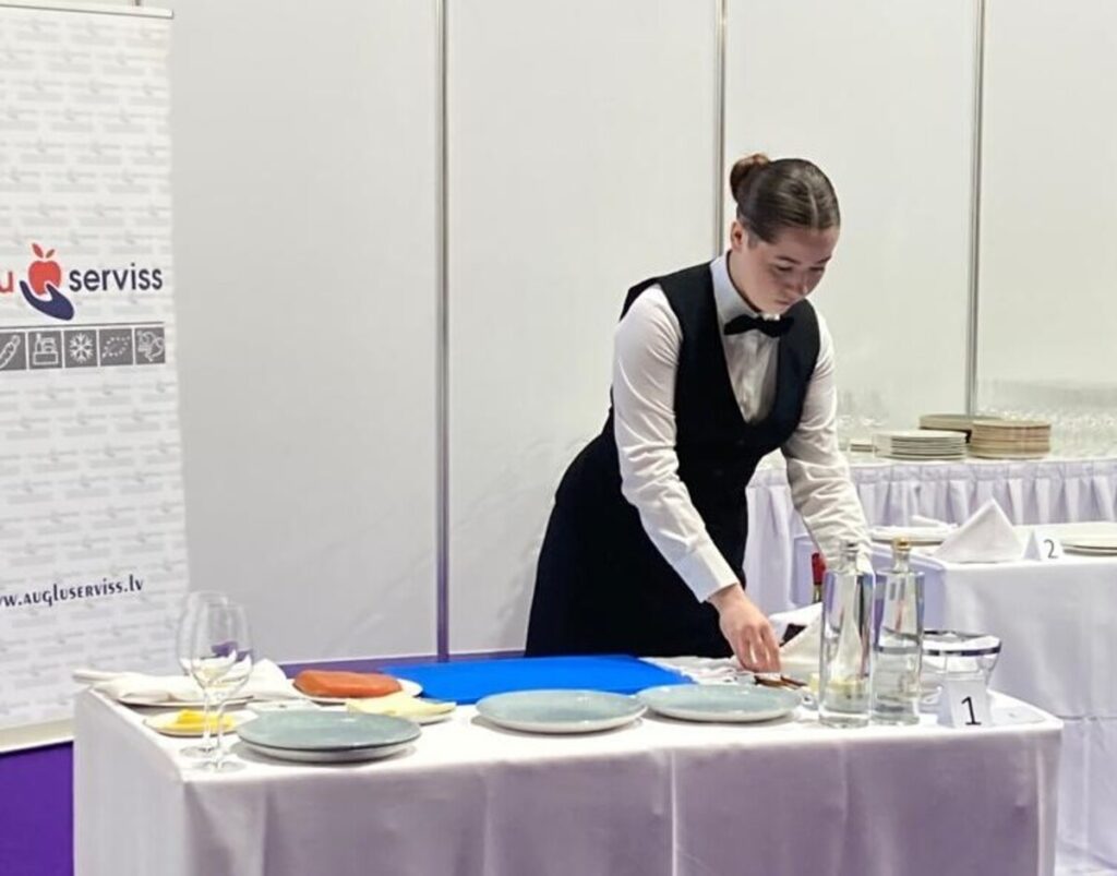 Autors: Foto: No Smiltenes tehnikuma arhīva