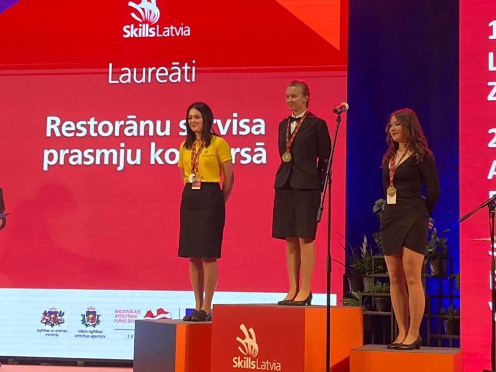 Autors: Foto: No Smiltenes tehnikuma arhīva