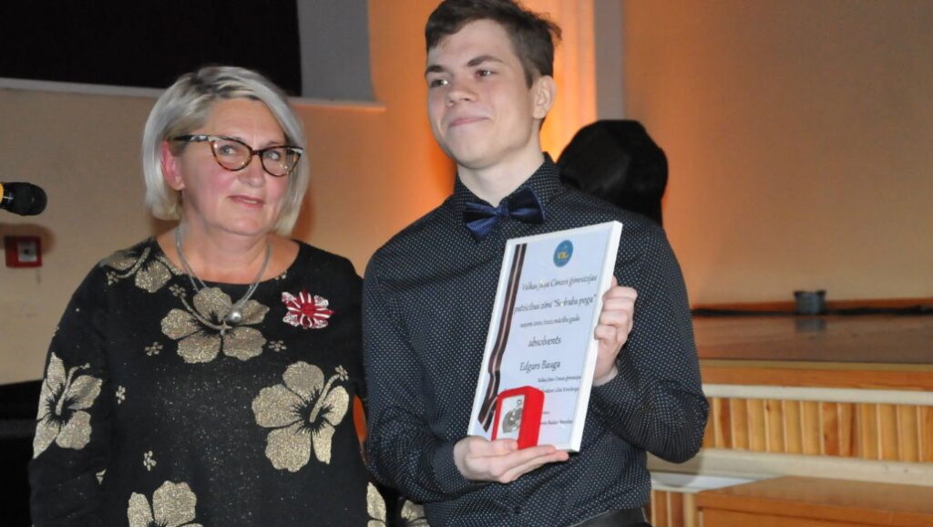 Aluksniesiem.lv raksta attēla aizvietotājs