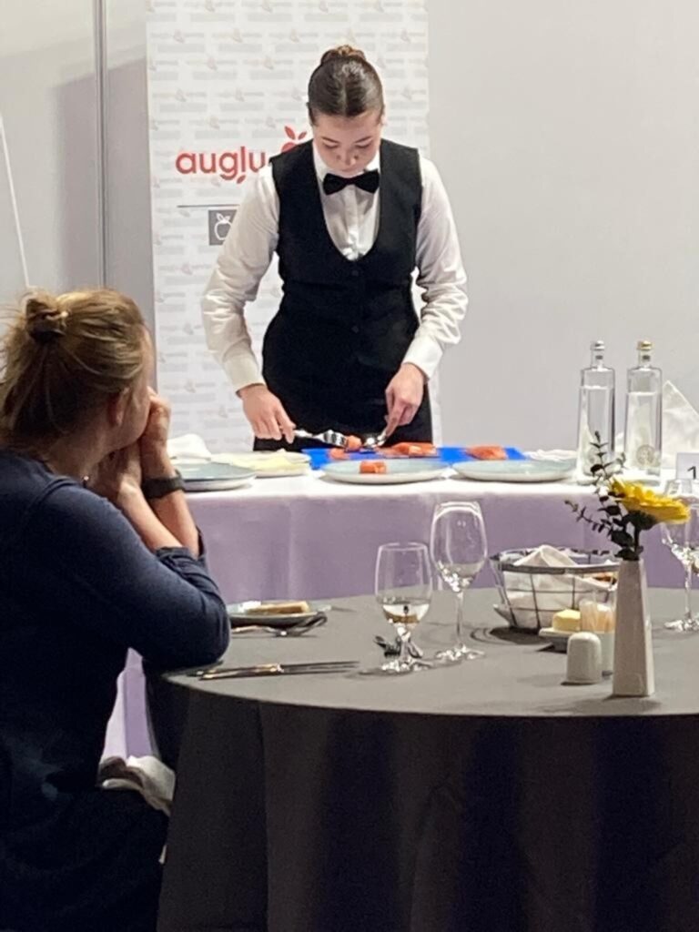 Autors: Foto: No Smiltenes tehnikuma arhīva