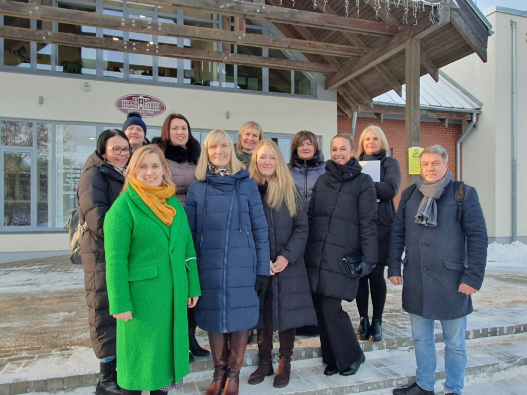 Aluksniesiem.lv raksta attēla aizvietotājs