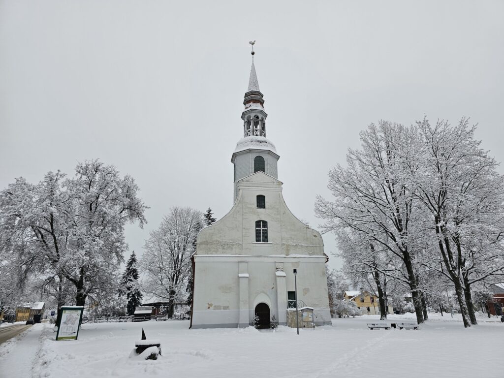 Aluksniesiem.lv raksta attēla aizvietotājs